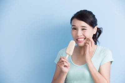 woman with sensitive teeth